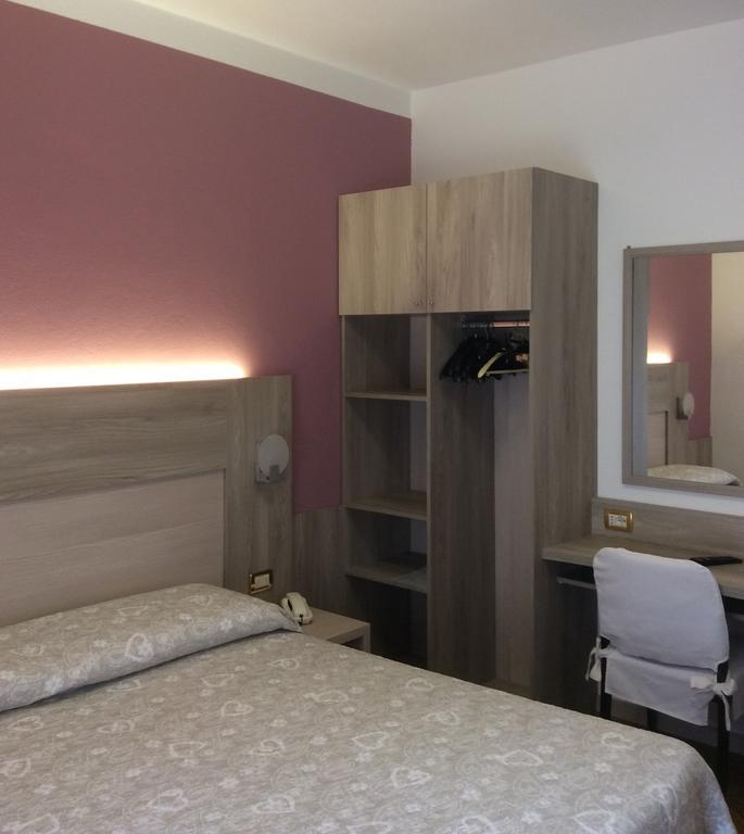 Albergo Ristorante Scanapa Castione della Presolana Zewnętrze zdjęcie